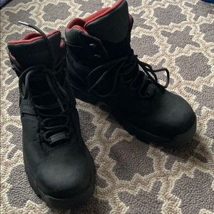 Men’s Wolverine waterproof boots size 7M